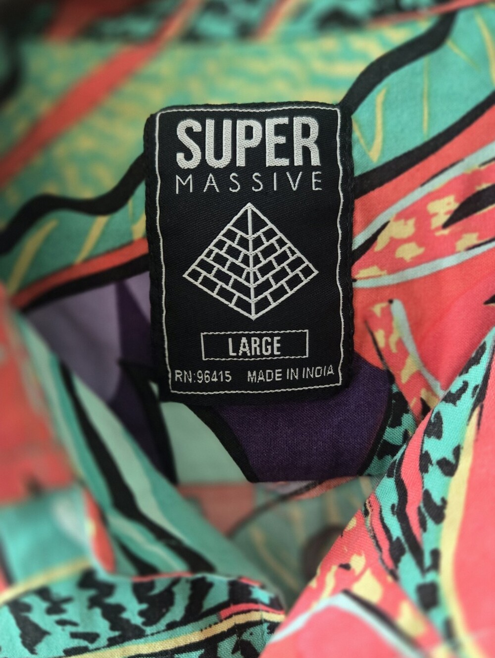 Super Massive Multicolor Tropical-Print Short Sleeve Button-Down Shirt - Picture 2 of 3